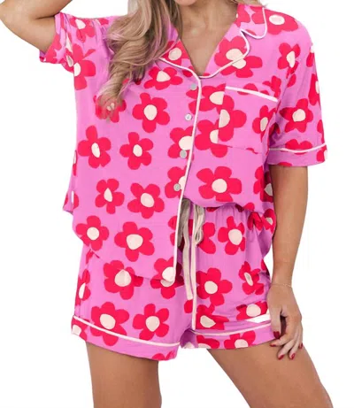 Pretty Bash The Groovy Set In Pink