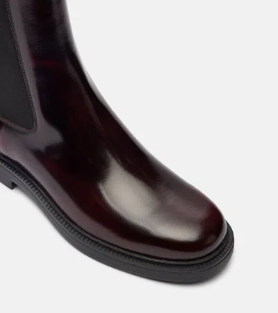 Tod's Smooth Leather Chelsea Boots