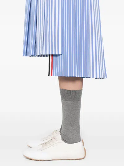 Thom Browne Awning Striped Poplin Funmix Pleated Skirt In Blue