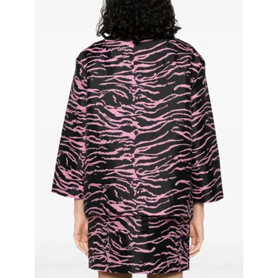Baum Und Pferdgarten Black  Pink Jackets
