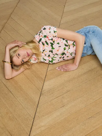 L'agence Ressi Short Sleeve Rose Print Tee In Magnolia