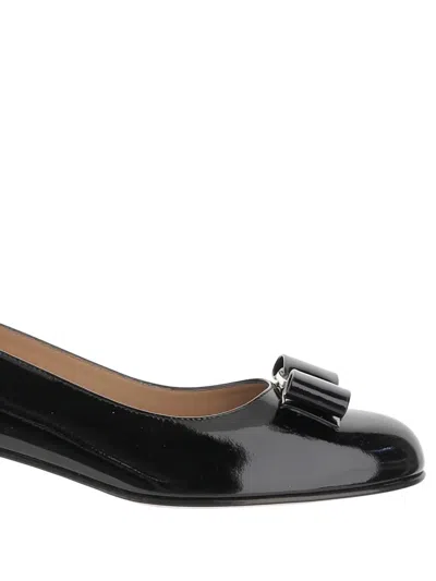Ferragamo Vara Soft' Pumps In Black