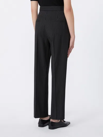 Max Mara Woollen Cloth Carrot-fit Trousers
