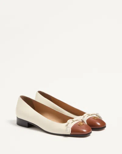 Valentino Leather Vlogo Signature Ballerinas In Neutral