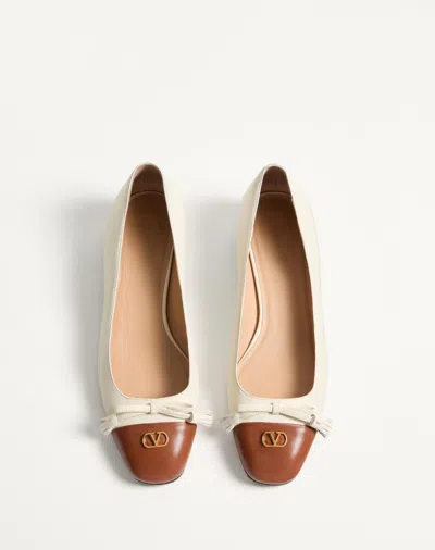 Valentino Leather Vlogo Signature Ballerinas In Neutral