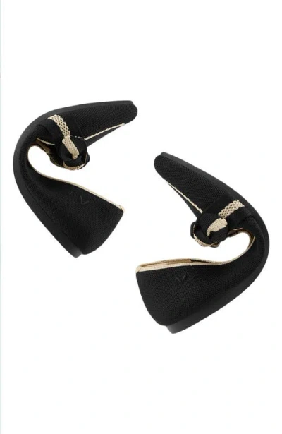 Vivaia Pointed-toe Bow Loafers