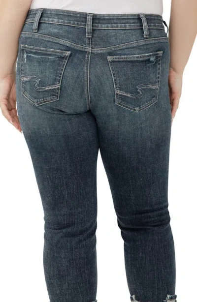 Silver Jeans Co. Suki Americana Curvy Mid Rise Capri Jeans In Blue