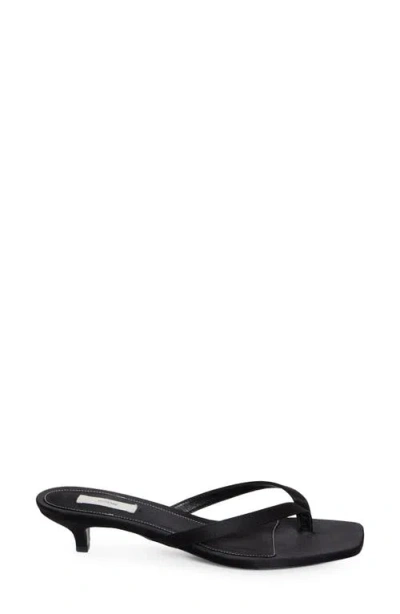 Totême Toteme Satin Heeled Flip Flops In Black