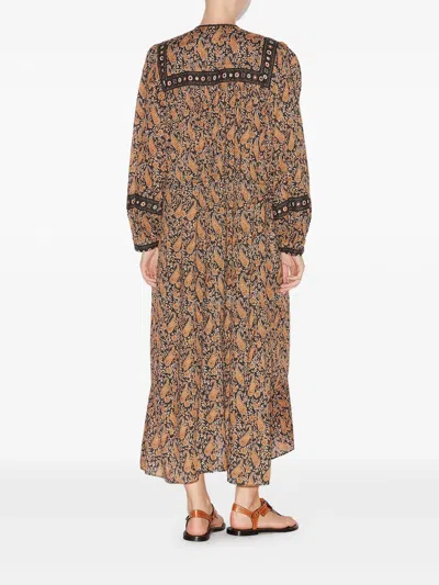 Isabel Marant Étoile 什么？