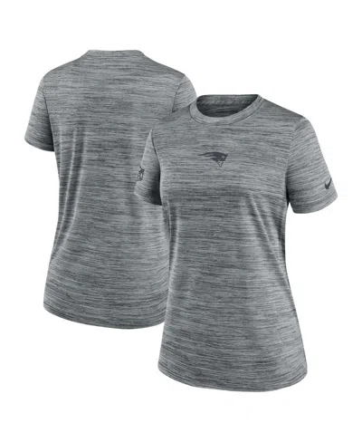 Nike New England Patriots Sideline Team Issue Velocity  Women's Dri-fit Nfl T-shirt In Gray