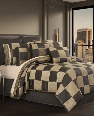 J Queen New York Brando 4-pc. Comforter Set, King