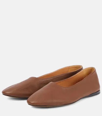 The Row Awar Leather Ballet Flats In Brown