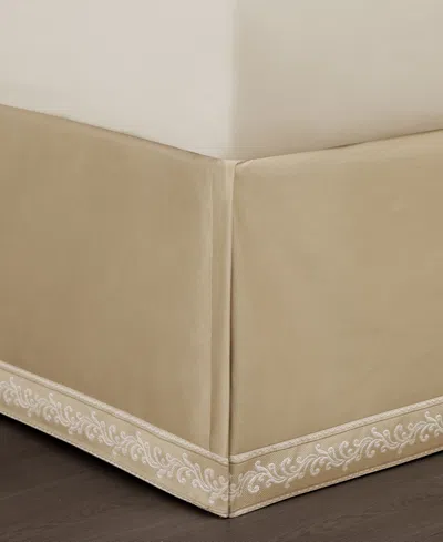 J Queen New York Sondra 4-pc. Comforter Set, King