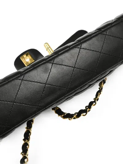 Pre-owned Chanel 2010 East West Shoulder Bag In Black