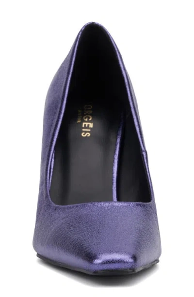 Torgeis Kamana Womens Square Closed Toe Flared Heel Pumps