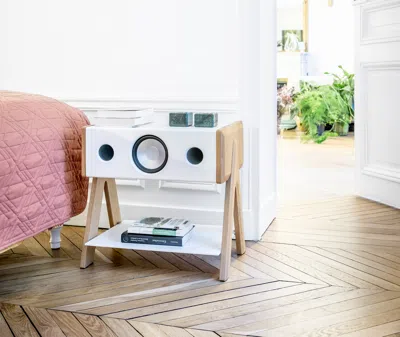 La Boite Concept Cube Cs Oak Speaker