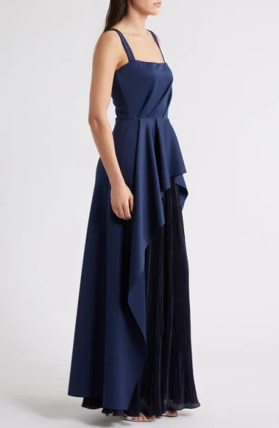 Black Halo Dorothea Gown In Blue