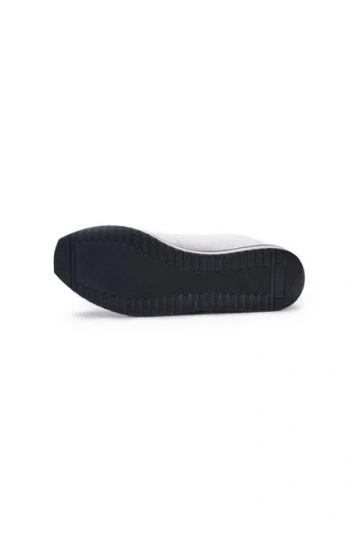 A. Veer Brooklyn Sneaker In White