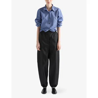 Prada Pantaloni Re-nylon In Black