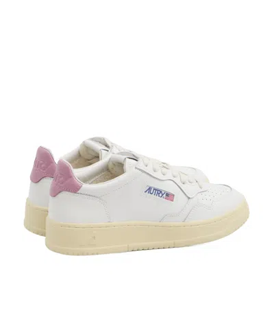 Autry Leather Medalist Low Sneakers In White