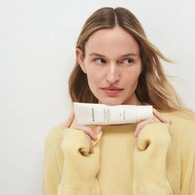 Goop Cloudberry Exfoliating Jelly Cleanser