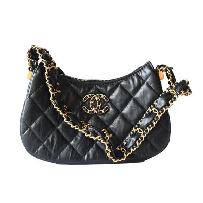Pre-owned Chanel Aged Calfskin Quilted Hobo Bag Gold Hardware Black