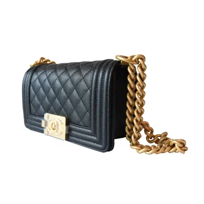Pre-owned Chanel Caviar Quilted Medium Boy Flap Gold Hardware Black