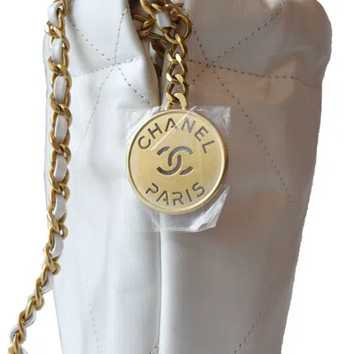 Pre-owned Chanel Shiny Calfskin Quilted Mini  22 Tote Bag Gold Hardware White