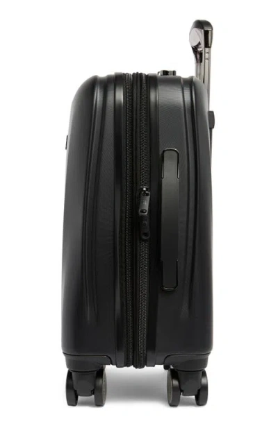 It Luggage Exodus Ii 20-inch Hardside Carry-on Luggage