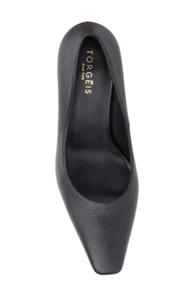 Torgeis Kamana Pointed Toe Pump