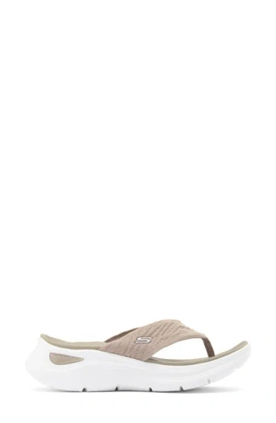 Skechers Kamaryn Thong Sandal In Nude
