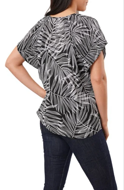Sunny Leigh Tie Front Short Sleeve Top