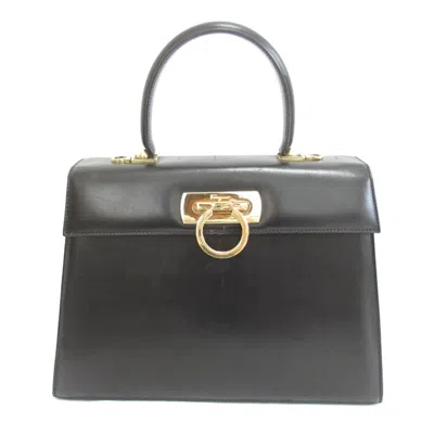 Pre-owned Ferragamo Gancini Leather Handbag Shoulder Bag ()