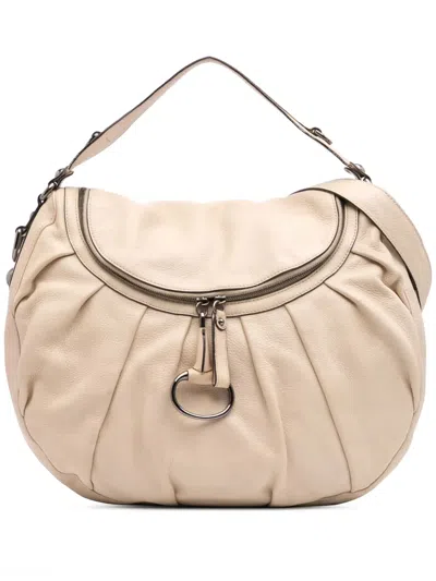 Pre-owned Gucci 2016-2024 Medium Pebbled Calfskin Icon Bit Satchel In White