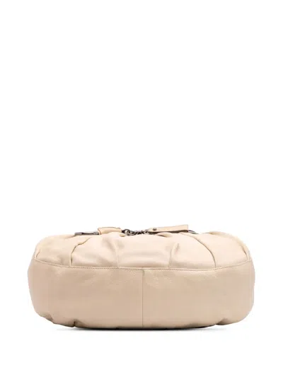 Pre-owned Gucci 2016-2024 Medium Pebbled Calfskin Icon Bit Satchel In White