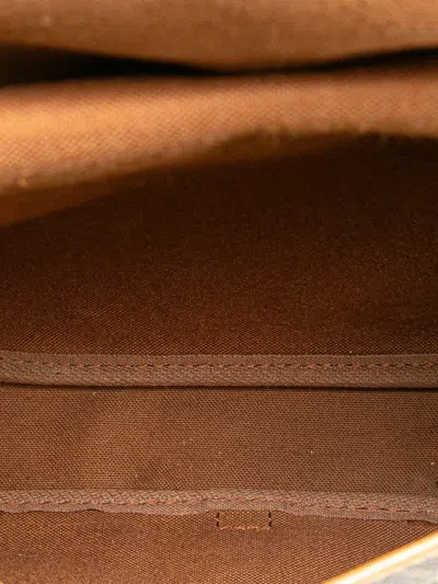Pre-owned Louis Vuitton 1993 Monogram Saumur 30 Crossbody Bag In Brown
