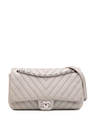 Pre-owned Chanel 2017-2018 Medium Chevron Calfskin Stud Wars Flap Crossbody Bag In Silver