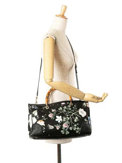 Pre-owned Gucci 2000-2015 Medium Canvas Bamboo Shopper Flora Knight Satchel In Black