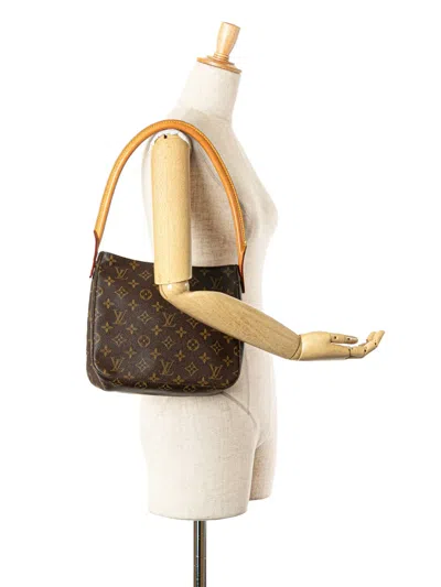 Pre-owned Louis Vuitton 2002 Monogram Looping Mm Shoulder Bag In Brown