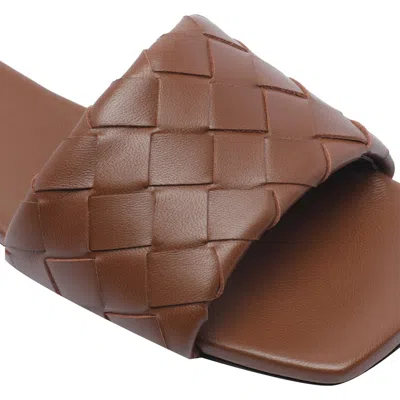 Bottega Veneta Riva Intrecciato Leather Slides In Brown