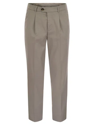 Brunello Cucinelli Men's Garment-dyed Leisure Fit Trousers
