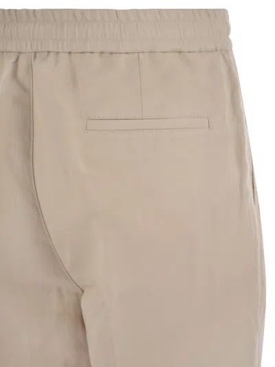 Brunello Cucinelli Men Leisure Fit Trousers In Linen And Cotton Gabardine With Drawstring And Double