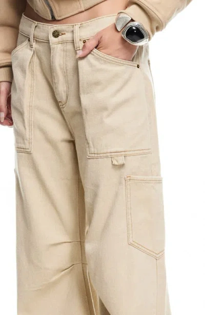 Lioness Miami Vice Low Rise Carpenter Jeans In Neutral