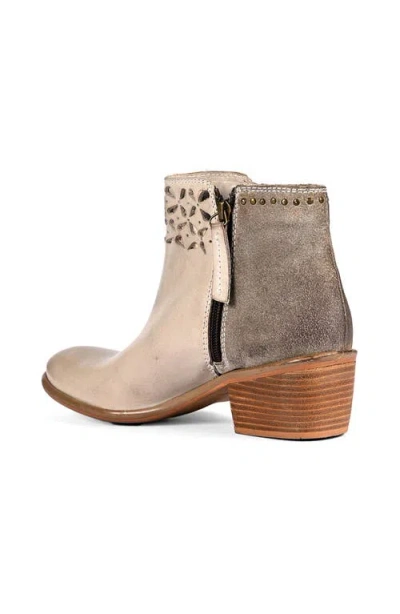Roan Liz Cutout Boot