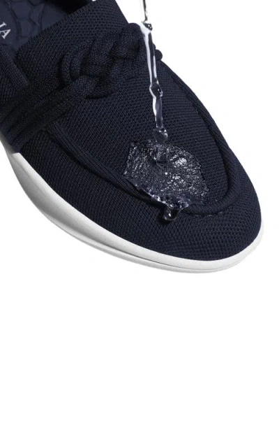 Vivaia Water-repellent Round-toe Sneaker Loafers