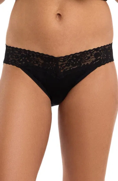 Hanky Panky Pack Of Three Original-rise Stretch-lace Thongs In Black