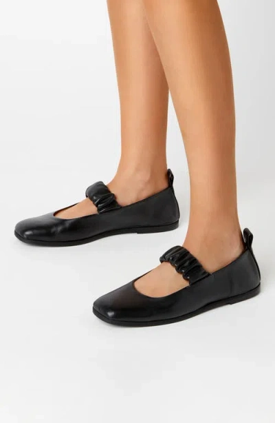 La Canadienne Grey Leather Mary Jane Ballerina Flats
