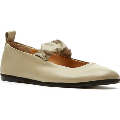 La Canadienne Grey Leather Mary Jane Ballerina Flats