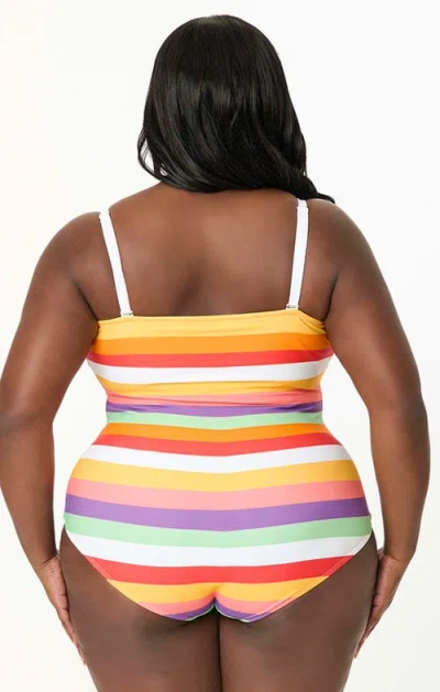 Unique Vintage Plus Size Chevron Stripe One Piece Bathing Suit