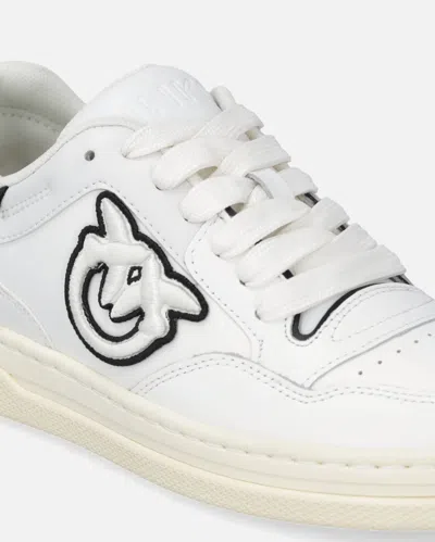 Pinko Chaussures De Tennis En Cuir Avec Logo Noir Et Blanc
